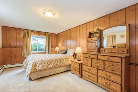 5000 Glendale Dr, Gurnee, IL 60031 photo 8