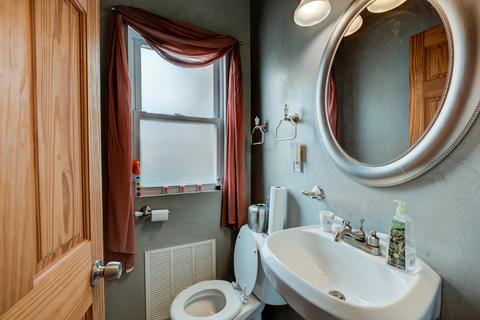 8121 S Champlain Ave, Chicago, IL 60619 photo 25