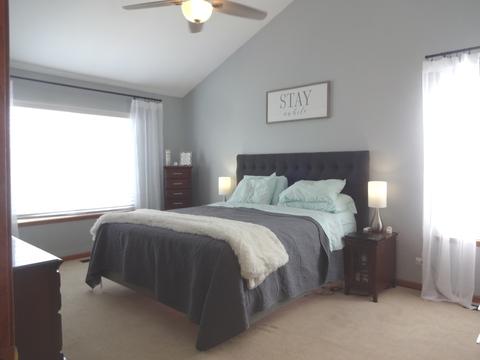 1383 Newcastle Ln, Bartlett, IL 60103 photo 16