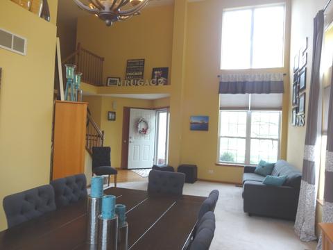 1383 Newcastle Ln, Bartlett, IL 60103 photo 6