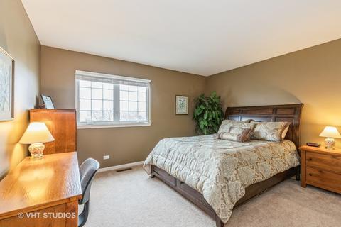 6375 Cunningham Ct, Gurnee, IL 60031 photo 12
