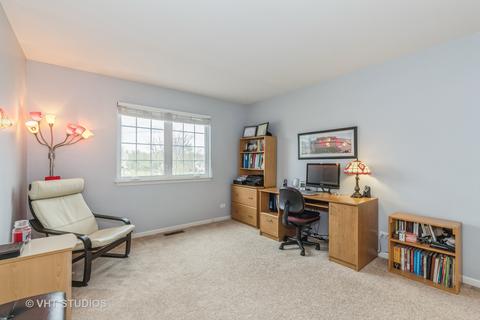 6375 Cunningham Ct, Gurnee, IL 60031 photo 11
