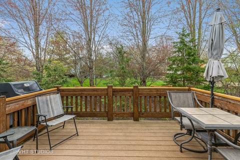 6375 Cunningham Ct, Gurnee, IL 60031 photo 16