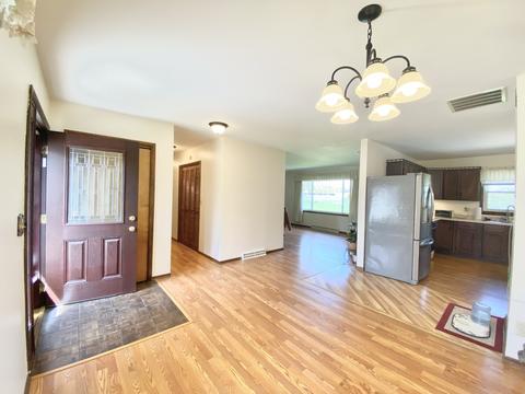 1449 Pine Ave, Rantoul, IL 61866 photo 3