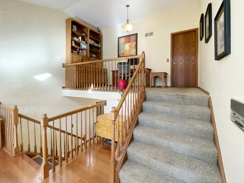 951 Ascot Dr, Elgin, IL 60123 photo 11
