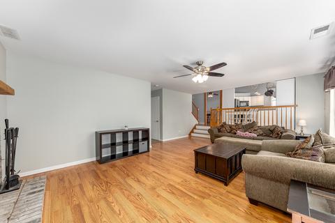 4410 Willowbend Dr, Plainfield, IL 60586 photo 11