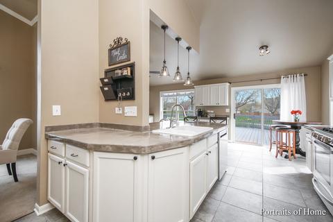 1129 Stonegate Ct, Bartlett, IL 60103 photo 9