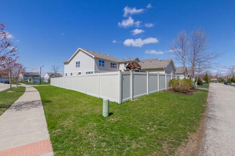 219 Dawn Ct, Elgin, IL 60124 photo 24