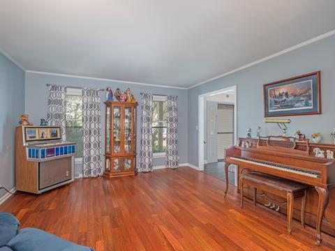 309 W Morse Ave, Bartlett, IL 60103 photo 5