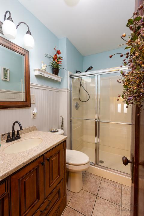 1616 N Riverside Dr, Mchenry, IL 60050 photo 12