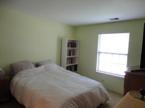 1157 Buckingham Ct #B2, Wheeling, IL 60090 photo 14