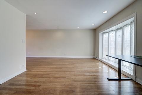 8842 Dee Rd #A, Des Plaines, IL 60016 photo 4
