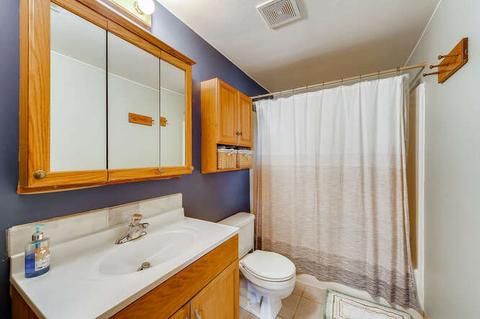 2210 Savannah Rd, Elgin, IL 60123 photo 21