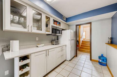 2210 Savannah Rd, Elgin, IL 60123 photo 17