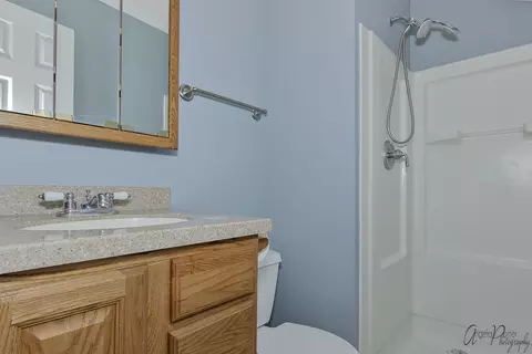 307 Augusta Dr, Mchenry, IL 60050 photo 15