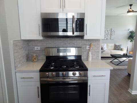 13800 S Redbud Dr, Plainfield, IL 60544 photo 7