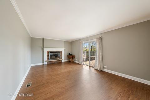 1636 Wadham Pl, Wheaton, IL 60189 photo 5