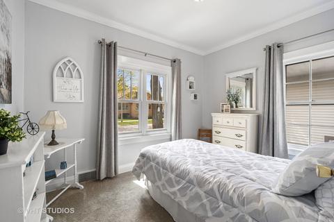 1586 E Algonquin Rd, Des Plaines, IL 60016 photo 15