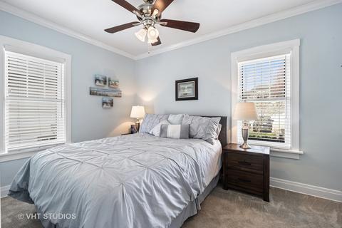 1586 E Algonquin Rd, Des Plaines, IL 60016 photo 12