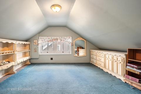 1586 E Algonquin Rd, Des Plaines, IL 60016 photo 16