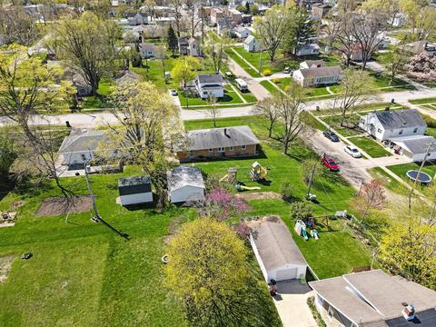 200 E North St, Danvers, IL 61732 photo 25