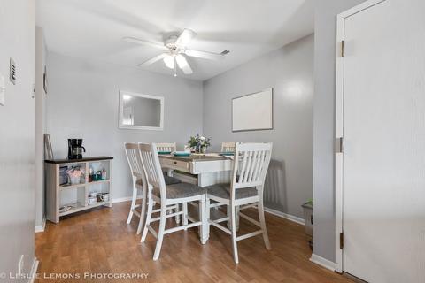 1464 Stonebridge Cir #9E, Wheaton, IL 60189 photo 3