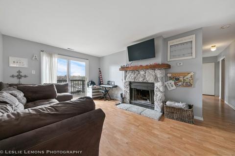 1464 Stonebridge Cir #9E, Wheaton, IL 60189 photo 7
