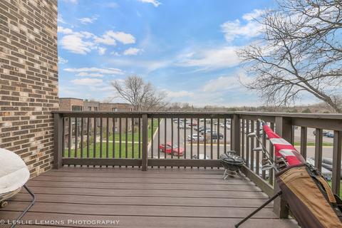 1464 Stonebridge Cir #9E, Wheaton, IL 60189 photo 15