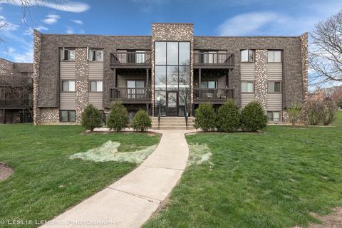 1464 Stonebridge Cir #9E, Wheaton, IL 60189 photo 1