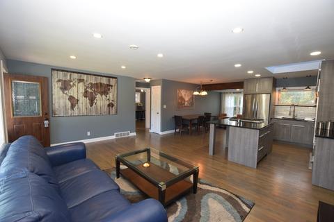 100 Beach Dr, Algonquin, IL 60102 photo 7