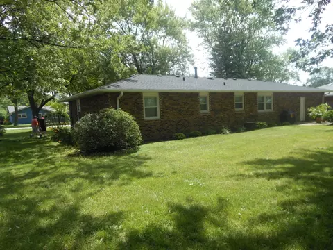2505 Von Esch Rd, Plainfield, IL 60586 photo 2