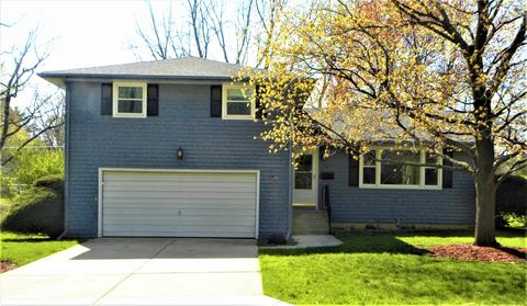 145 Howard Ave, East Dundee, IL 60118 photo 1