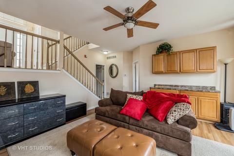 6535 Snug Harbor Dr, Willowbrook, IL 60527 photo 13