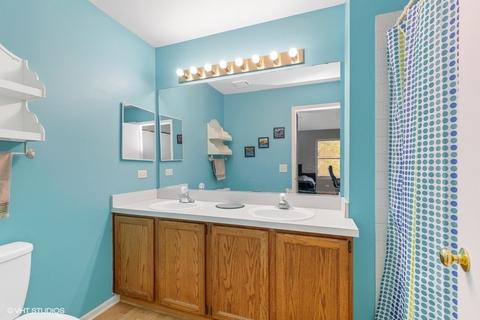 1146 Stillwater Rd, Elgin, IL 60120 photo 12