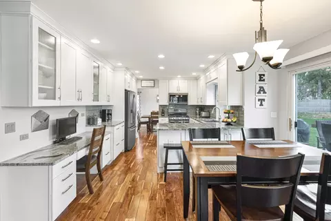 10600 Cape Cod Ln, Huntley, IL 60142 photo 9