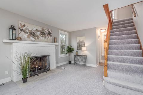 110 W Oneida Ave, Bartlett, IL 60103 photo 12