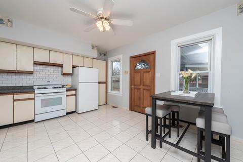 110 W Oneida Ave, Bartlett, IL 60103 photo 14