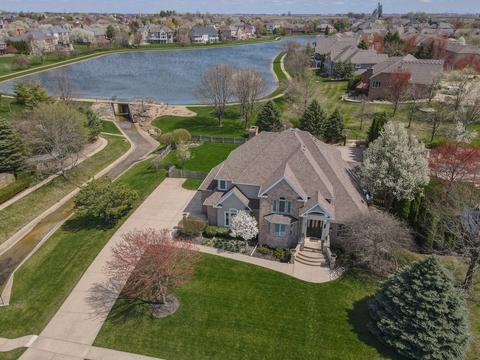 1807 Hackberry Rd, Bloomington, IL 61704 photo 6