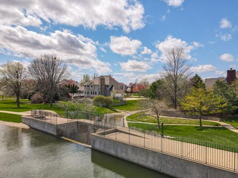 1807 Hackberry Rd, Bloomington, IL 61704 photo 12