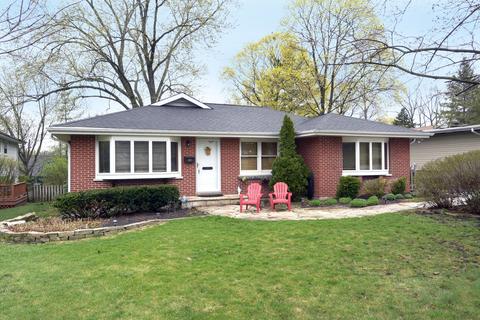 609 Dundee Ave, Barrington, IL 60010 photo 1