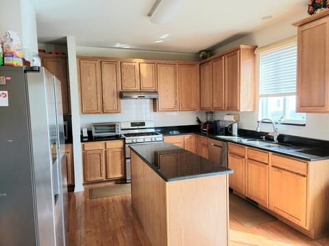 1761 Ruzich Dr, Bartlett, IL 60103 photo 9