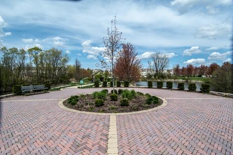216 N Commerce St, Aurora, IL 60504 photo 52
