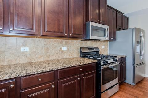 216 N Commerce St, Aurora, IL 60504 photo 17
