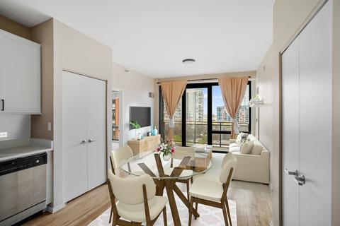 1 E 8th St #703, Chicago, IL 60605 photo 2