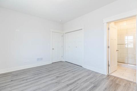 4552 S Evans Ave, Chicago, IL 60653 photo 22