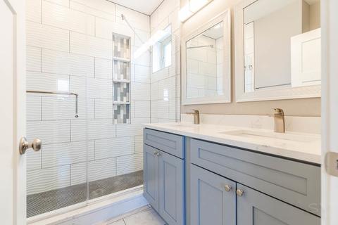 4552 S Evans Ave, Chicago, IL 60653 photo 24