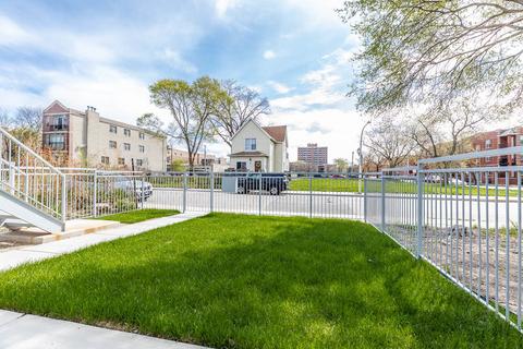 4552 S Evans Ave, Chicago, IL 60653 photo 2