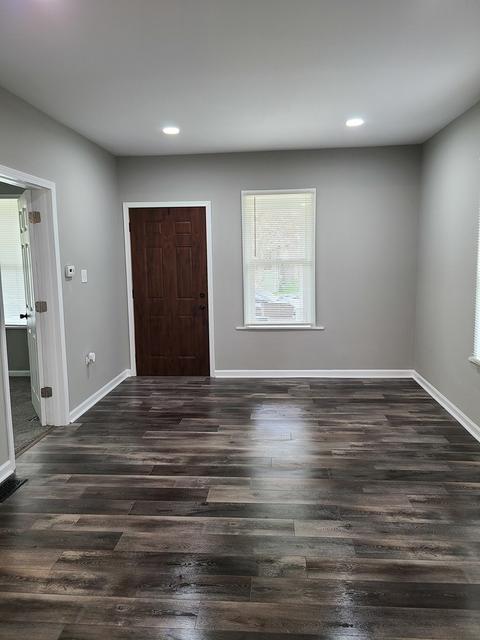 716 Hamilton Ave, Aurora, IL 60505 photo 4