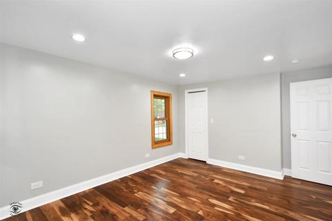 8111 Central Ave, Burbank, IL 60459 photo 17