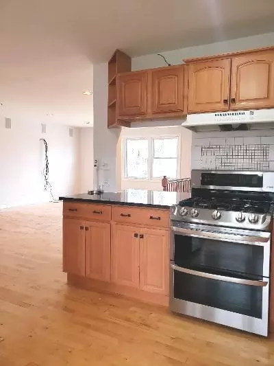 1305 Campbell Ln, Hoffman Estates, IL 60169 photo 10